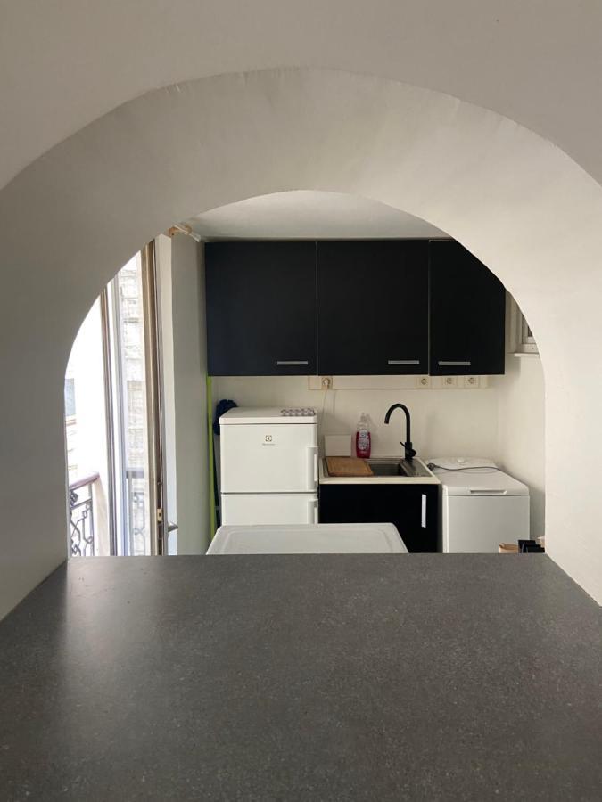 Très bel appartement Montmartre Paris Extérieur photo